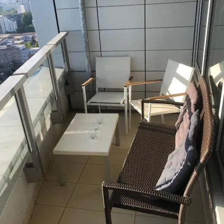 Juls Next To Football And Hockey Stadium Apartmán Bratislava