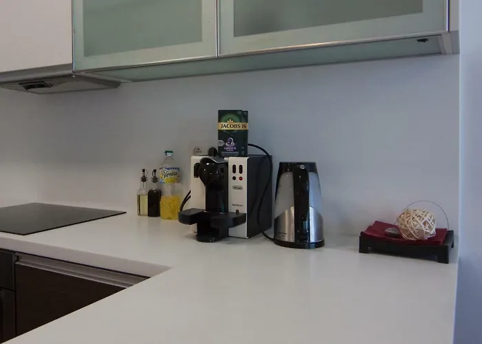 Juls Next To Football And Hockey Stadium * Μπρατισλάβα