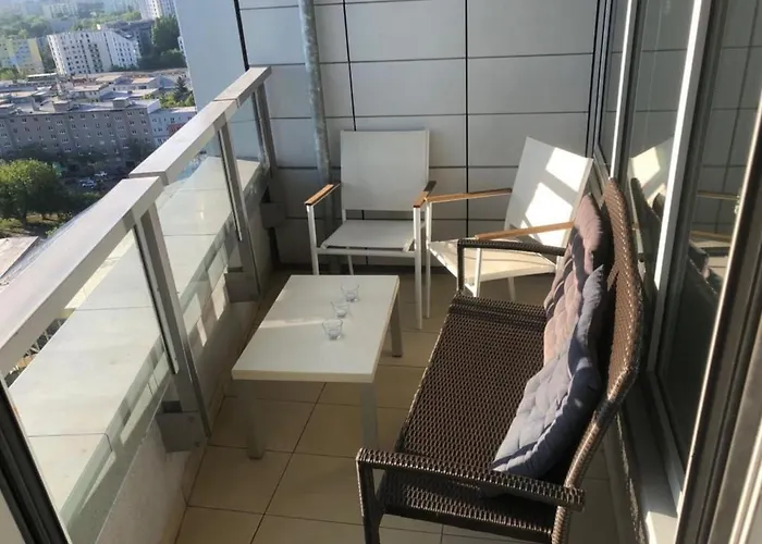 Juls Next To Football And Hockey Stadium Διαμέρισμα Μπρατισλάβα