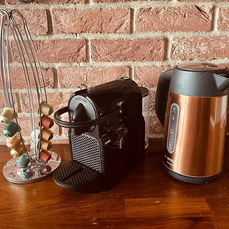 아파트 Juls Next To Football And Hockey Stadium