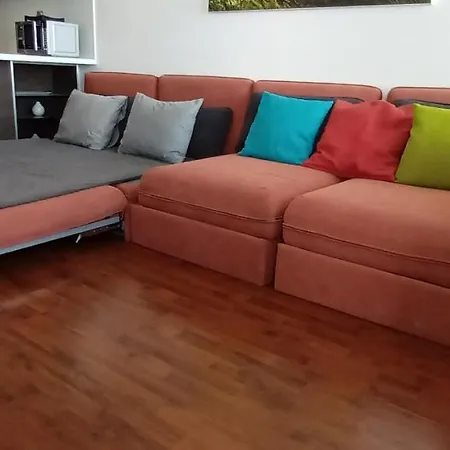 Apartmán Juls Next To Football And Hockey Stadium